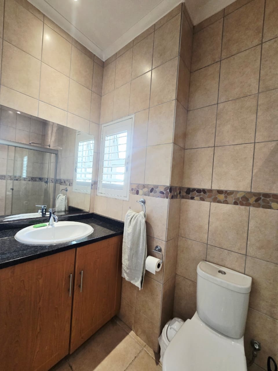 3 Bedroom Property for Sale in Kingswood Golf Estate Western Cape